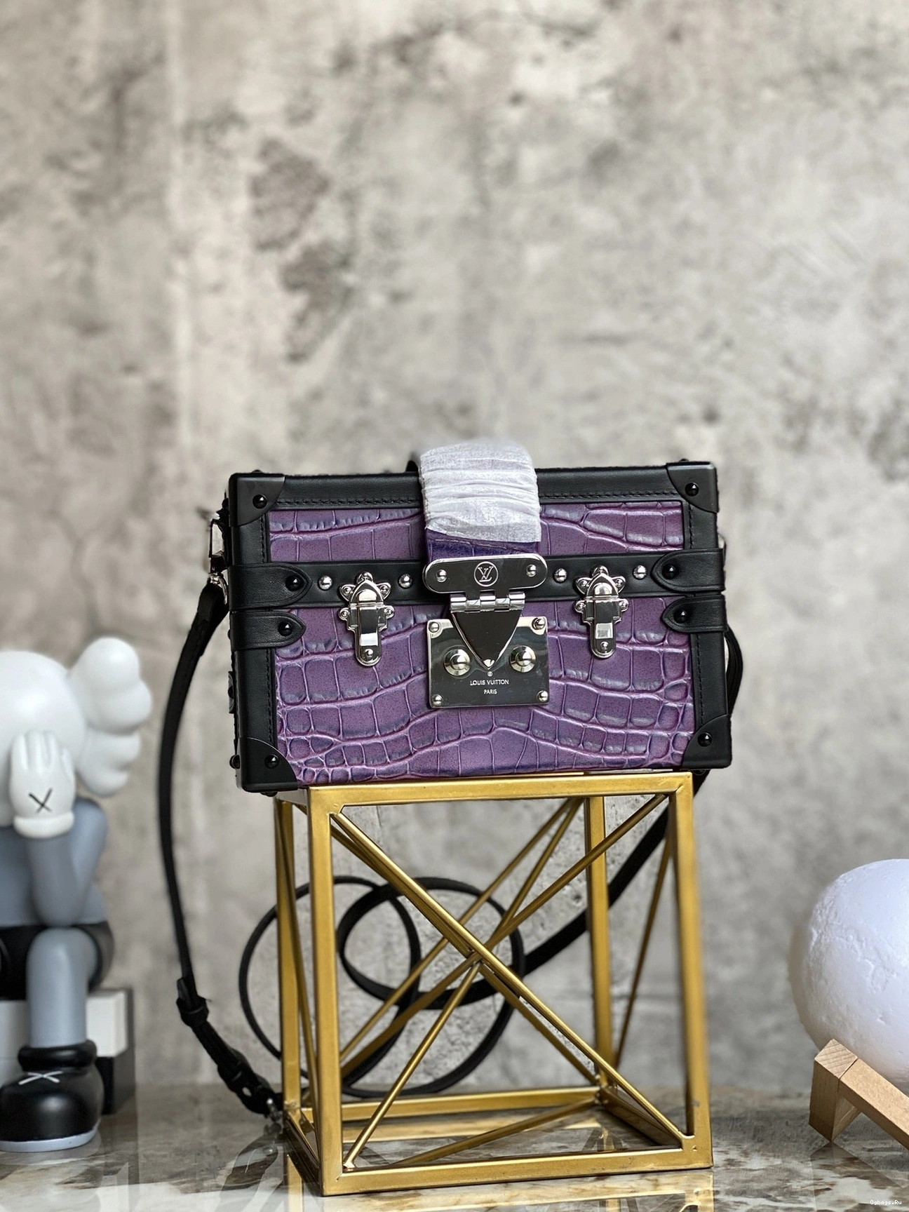 VUITTON PETITE LOUIS MALLE 0127